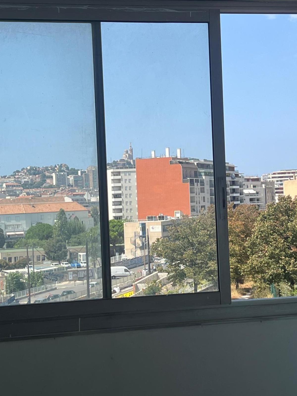 Appartement 2 Chambre Et Grand Sejour 100M2 A 5 Min Du Stade Velodrome Марсель Экстерьер фото