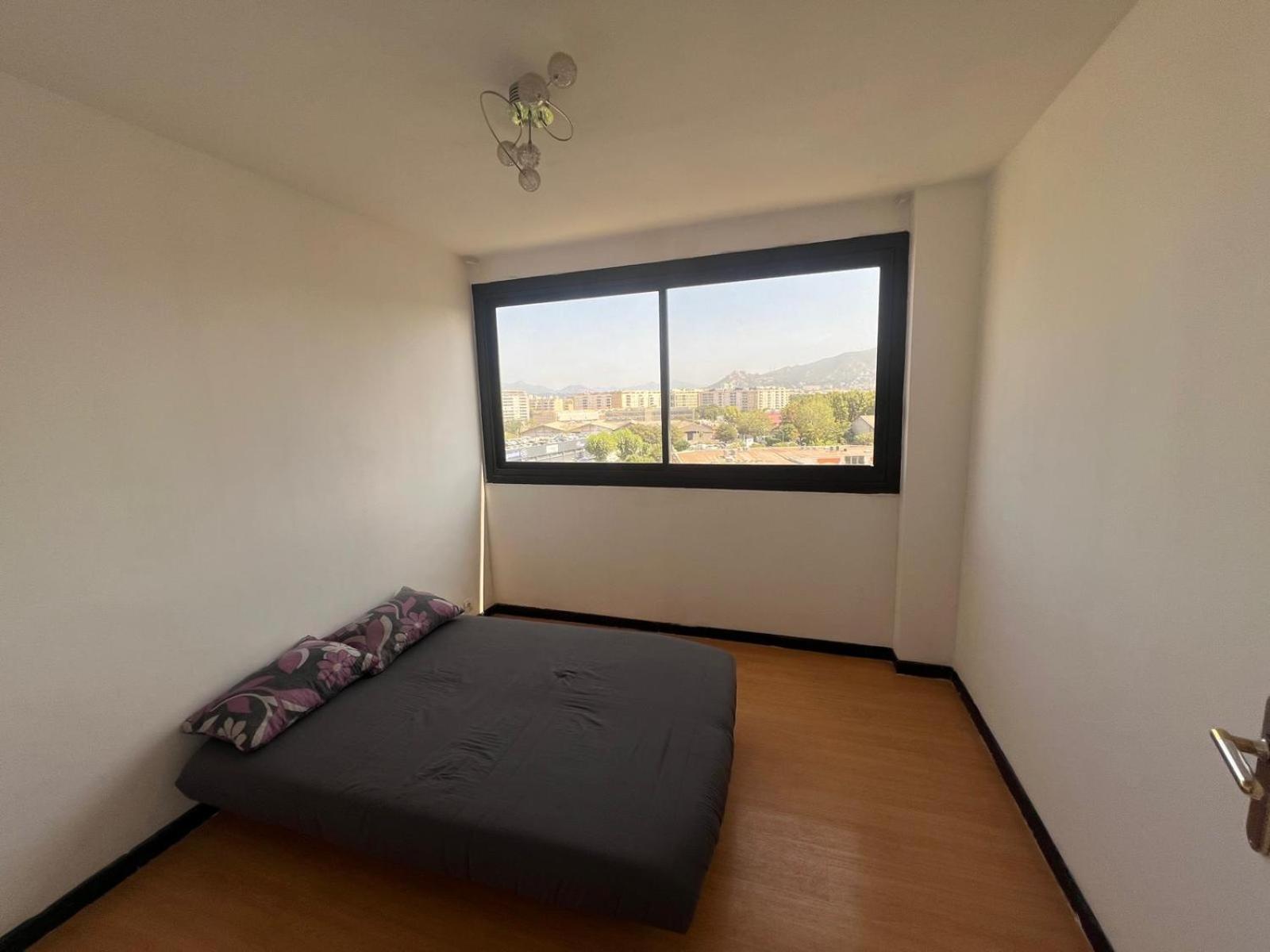 Appartement 2 Chambre Et Grand Sejour 100M2 A 5 Min Du Stade Velodrome Марсель Экстерьер фото